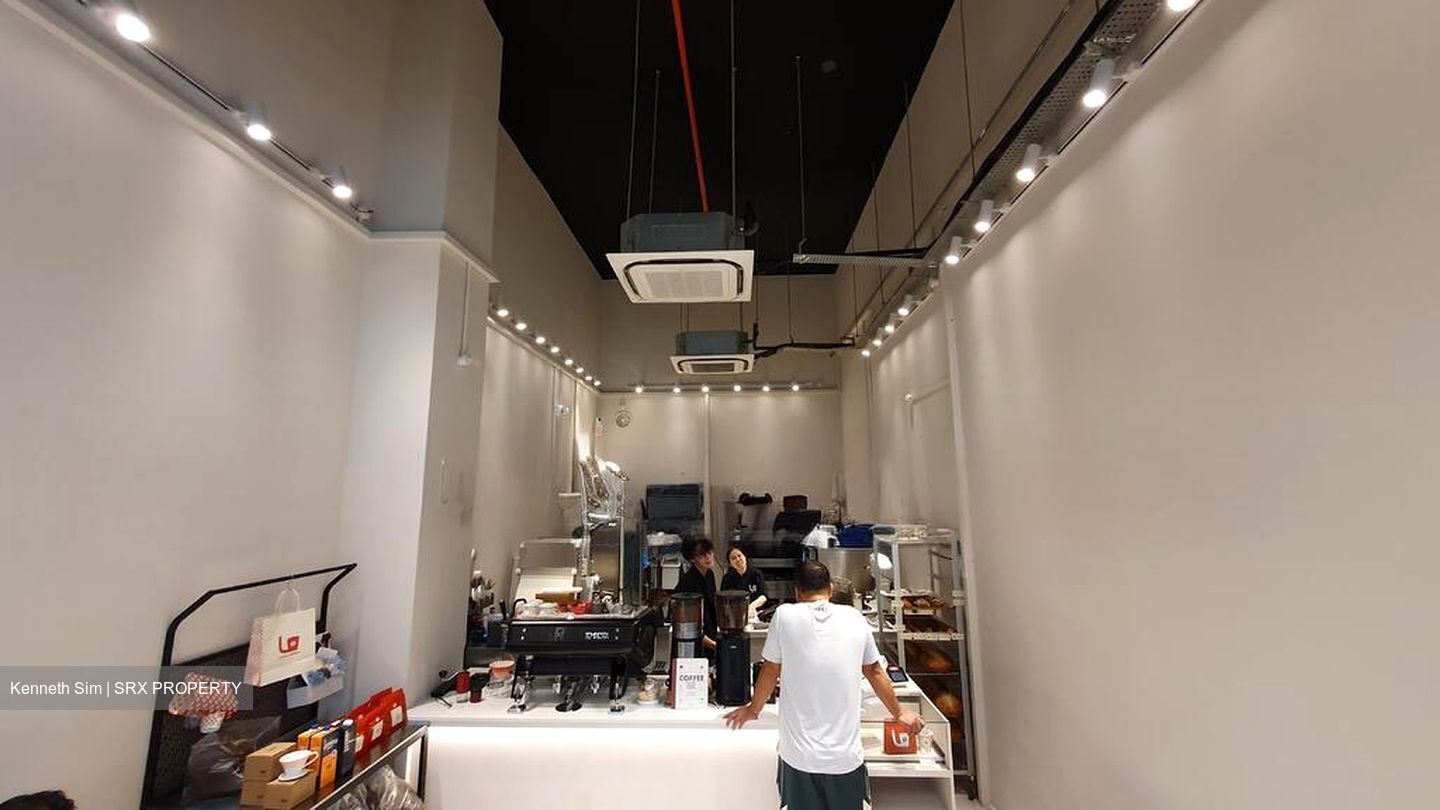 The Commerze@irving (D13), Retail #602952521